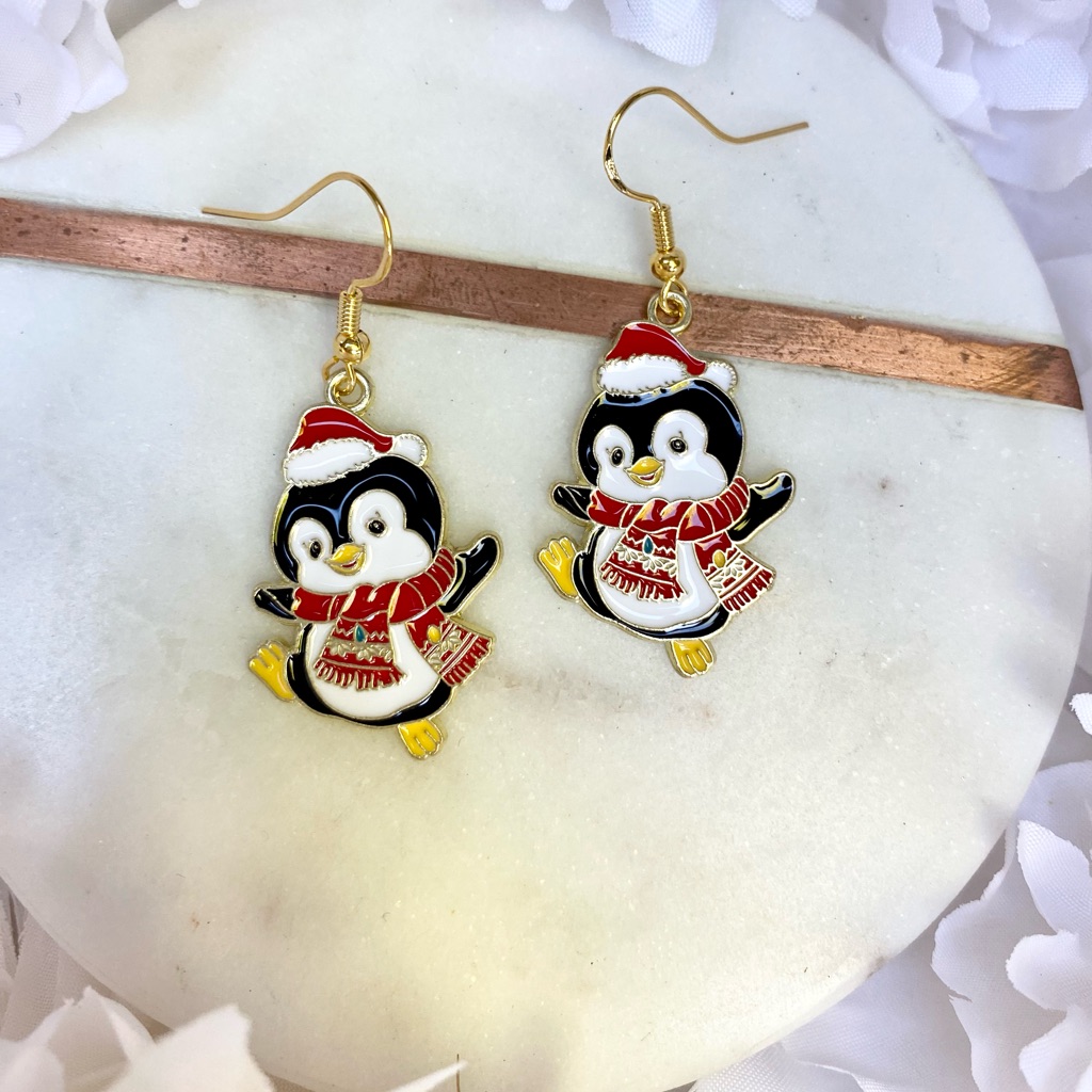 Handmade Christmas Penguin Dangly Earrings Nwt